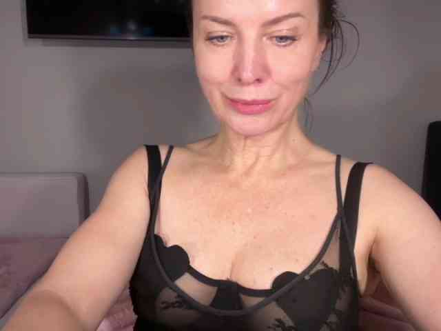RachellHot webcam