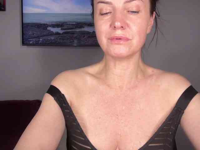 RachellHot webcam