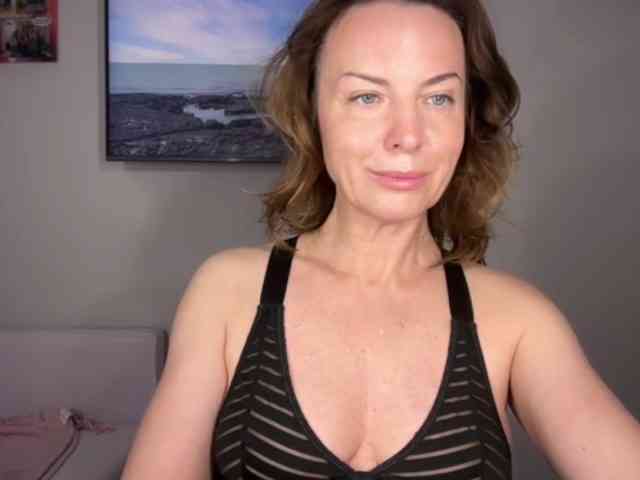 RachellHot webcam
