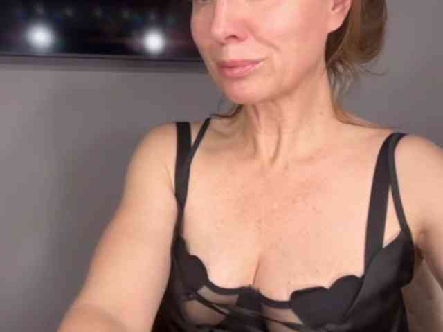 RachellHot webcam