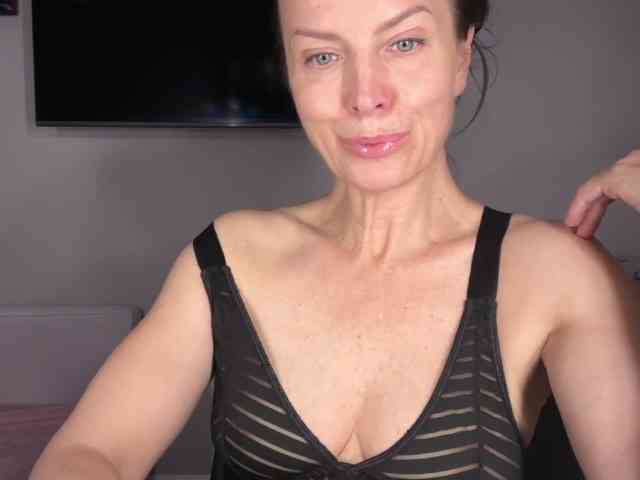 RachellHot webcam