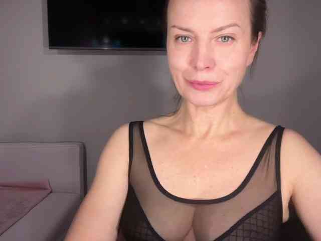 RachellHot webcam