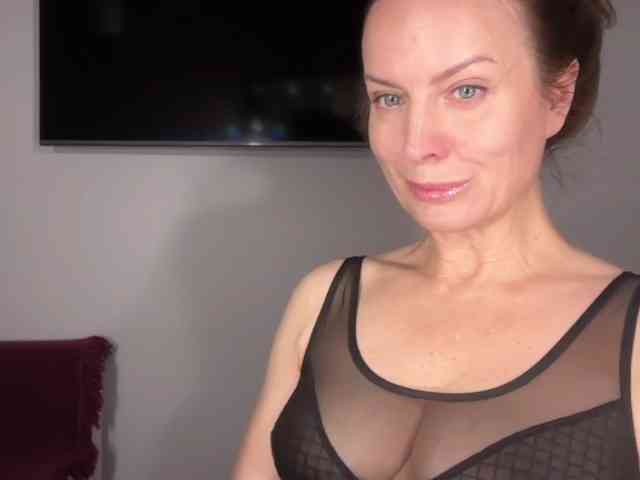 RachellHot