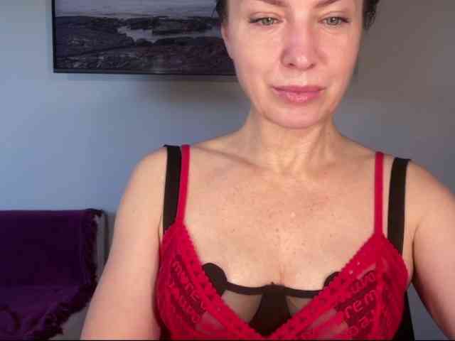 RachellHot webcam
