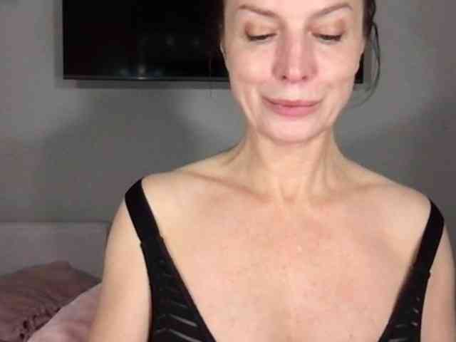 RachellHot webcam