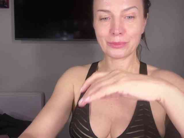 RachellHot