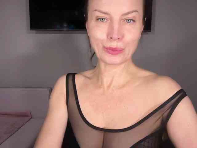 RachellHot webcam