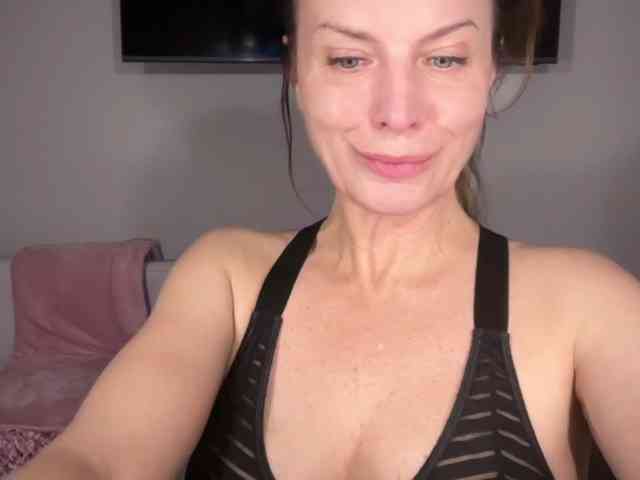 RachellHot webcam