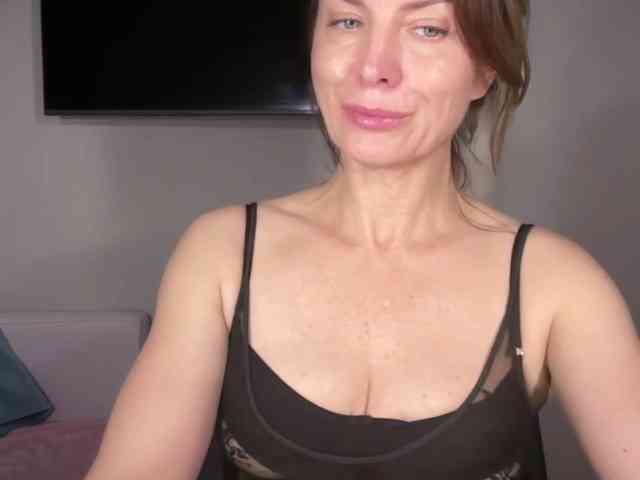 RachellHot webcam