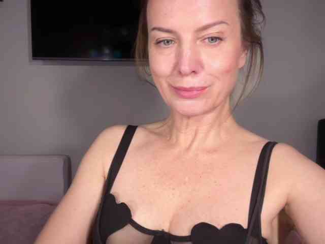 RachellHot webcam