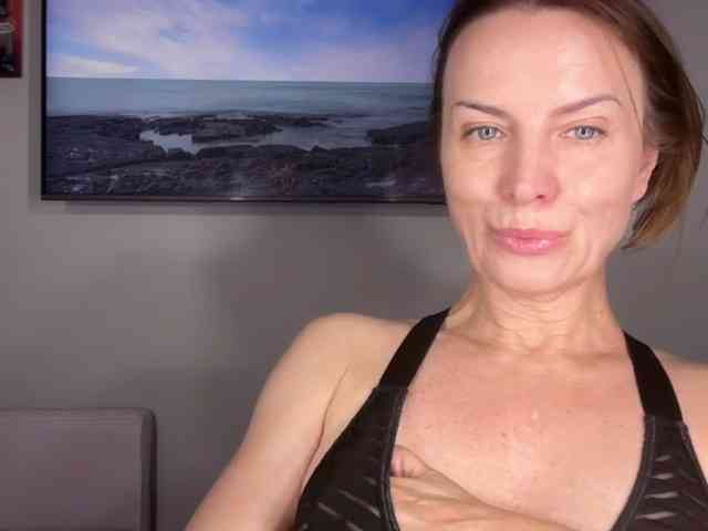 RachellHot