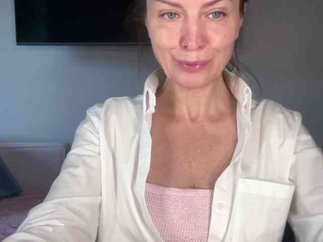 RachellHot webcam