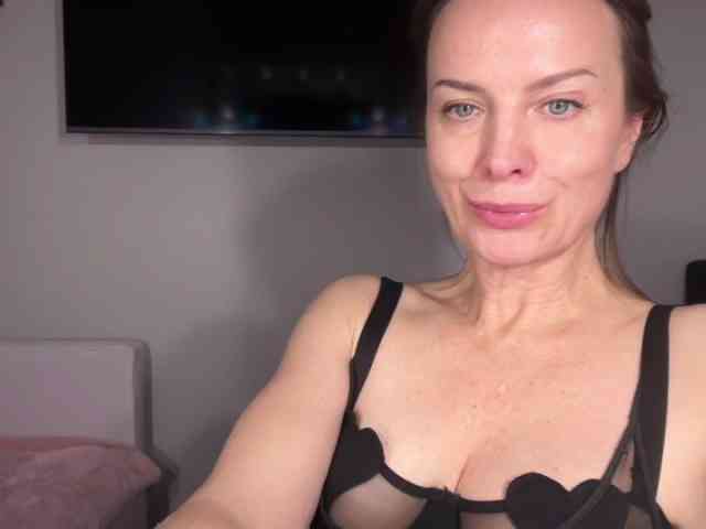 RachellHot webcam