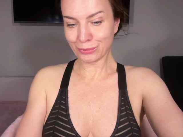 RachellHot webcam