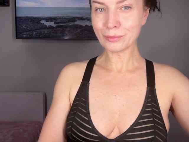 RachellHot webcam