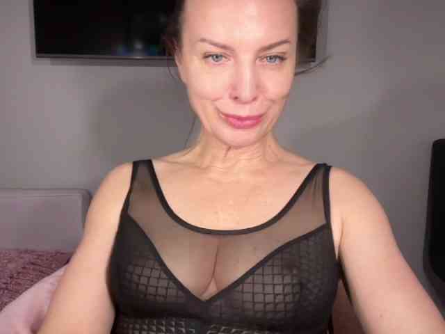 RachellHot webcam