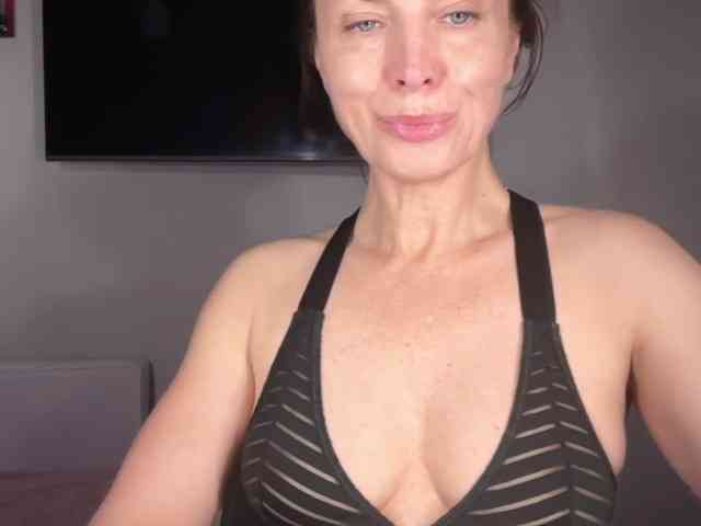 RachellHot webcam