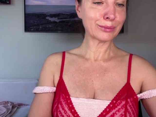 RachellHot webcam