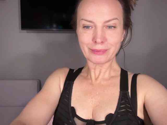 RachellHot webcam