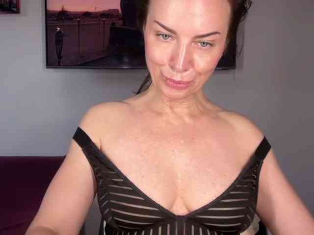 RachellHot