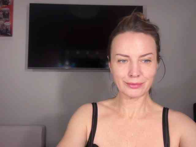 RachellHot webcam