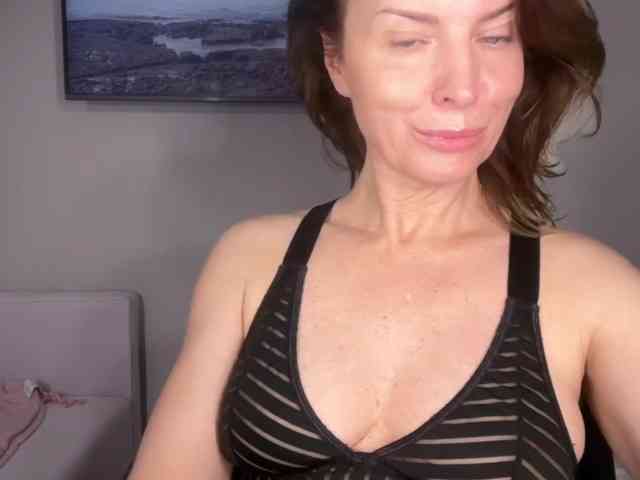 RachellHot webcam