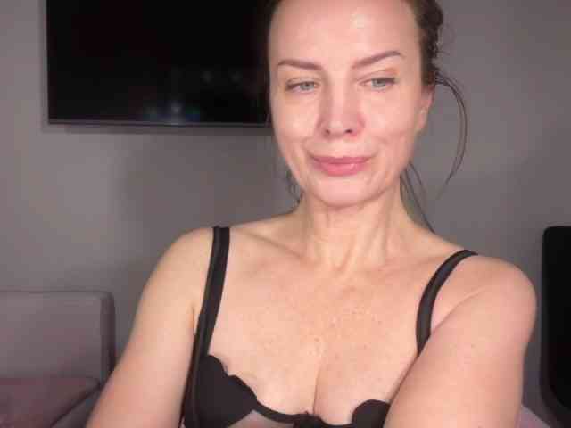 RachellHot