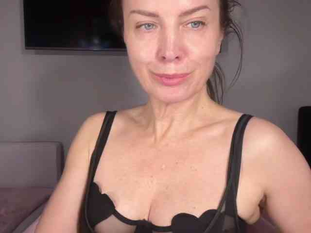 RachellHot webcam