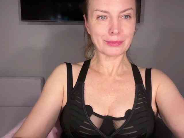 RachellHot webcam