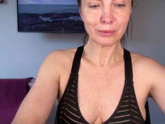 RachellHot webcam
