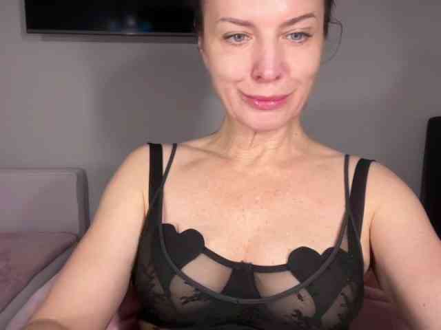 RachellHot webcam