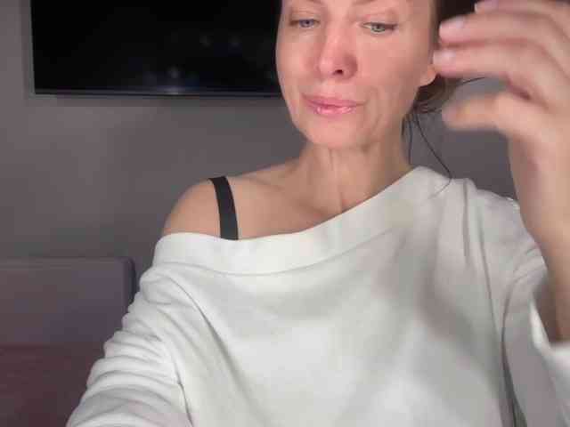 RachellHot webcam