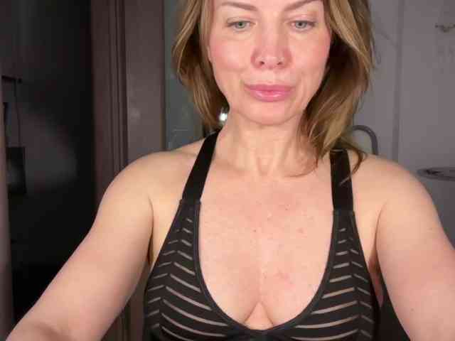 RachellHot webcam