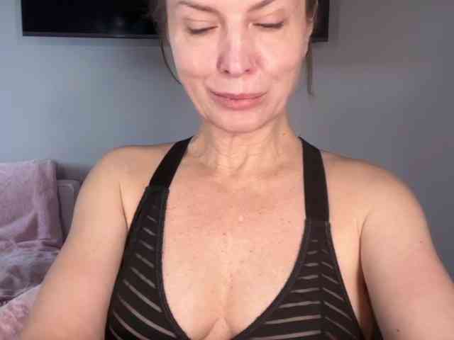 RachellHot webcam