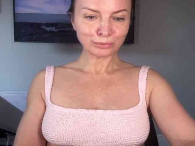 RachellHot webcam