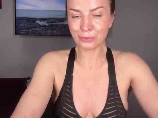 RachellHot webcam