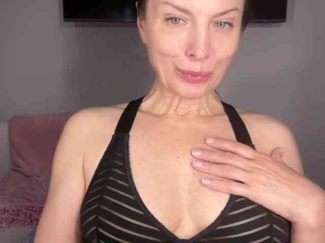 RachellHot webcam