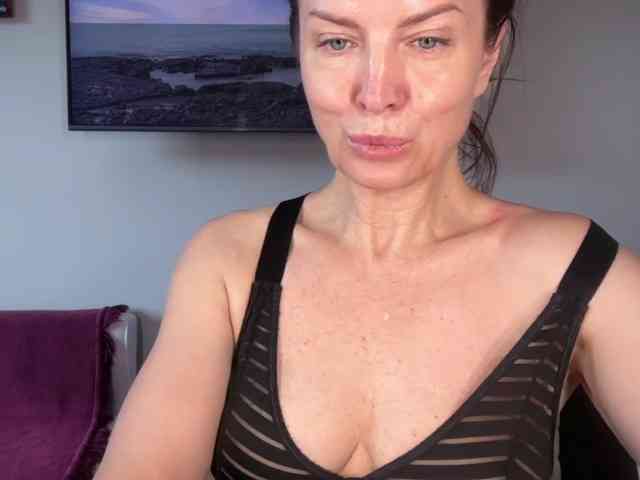 RachellHot webcam