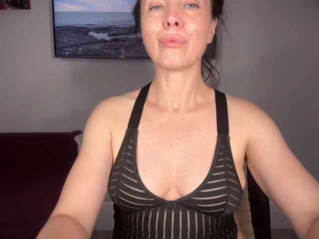 RachellHot webcam