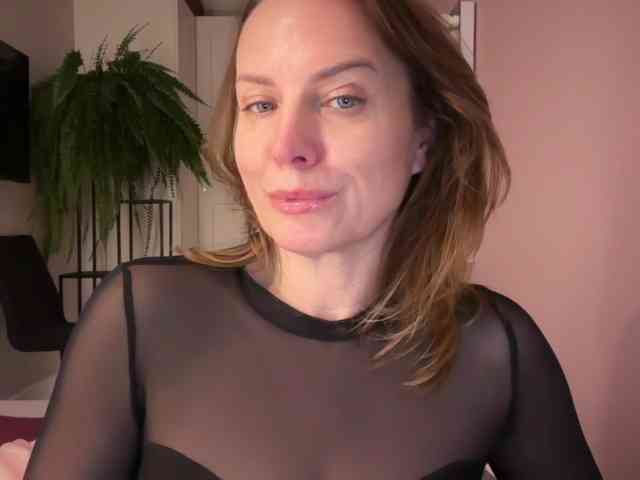 RachellHot