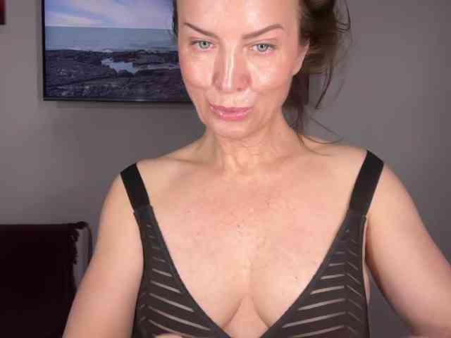 RachellHot webcam