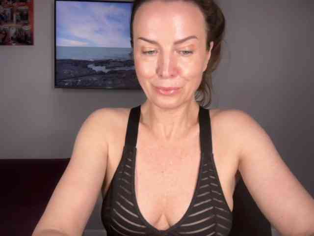 RachellHot webcam
