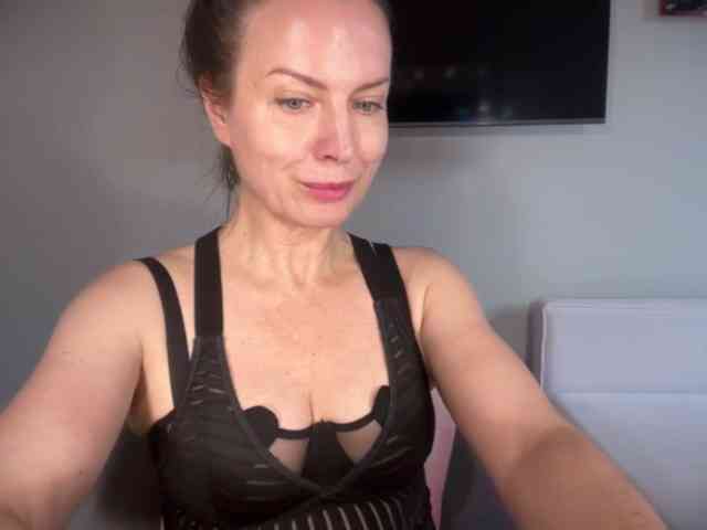RachellHot webcam