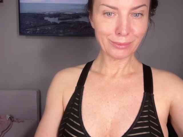 RachellHot webcam