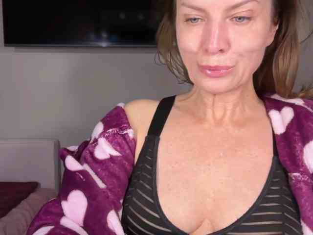 RachellHot webcam