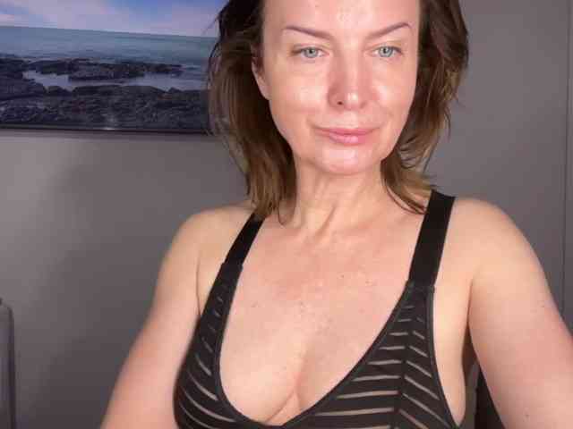 RachellHot webcam