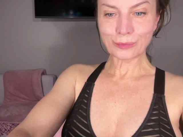 RachellHot webcam