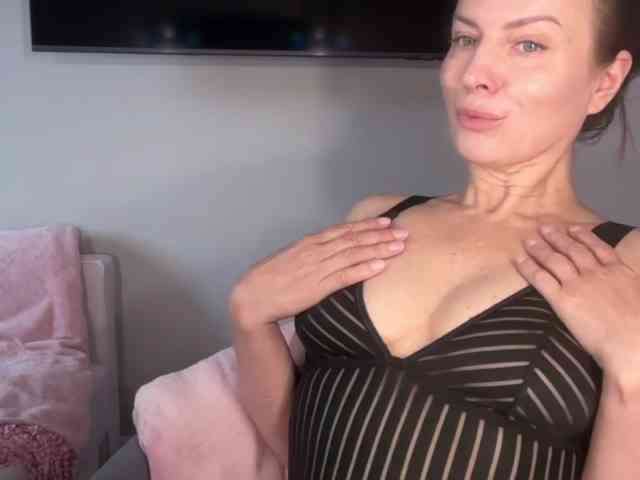 RachellHot webcam