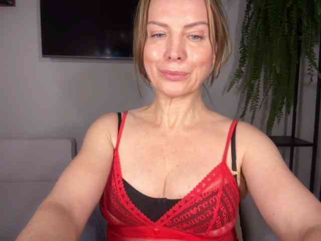RachellHot