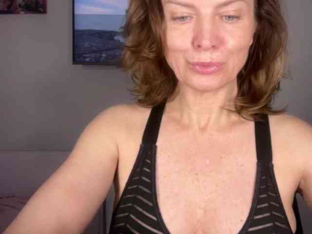 RachellHot webcam